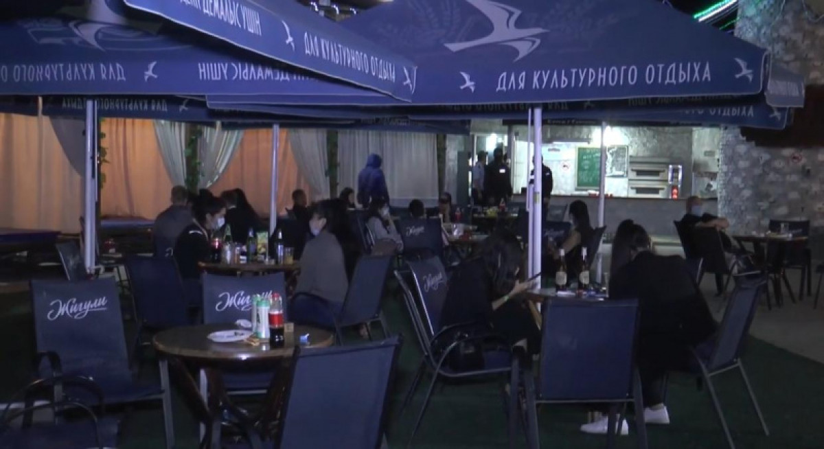 кадр из видео