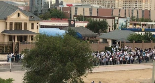 Отставки главного полицейского требуют мангистаусцы из-за массовых похорон