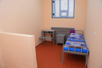 Фотография к новости: Свидания в ИВС с арестованными запретил главный санврач Карагандинской области