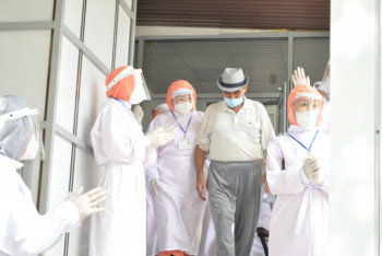 Фотография к новости: Последнего пациента выписали из госпиталя ветеранов в Нур-Султане