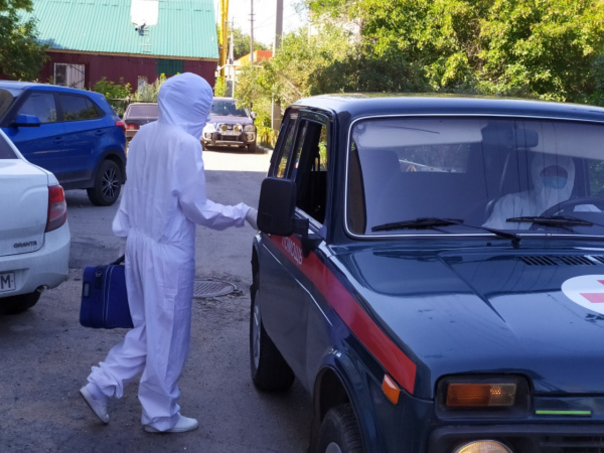 автора