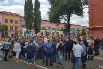 Фотография к новости: Массовые забастовки и увольнения журналистов. Что происходит в Беларуси