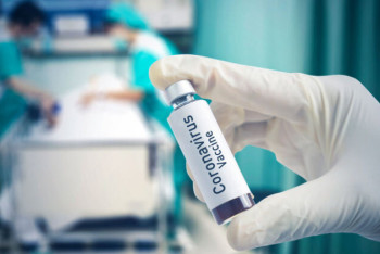 Фотография к новости: Руководство Минздрава не участвует в испытаниях вакцины - Есмагамбетова