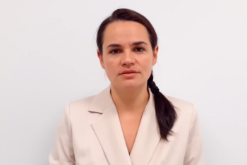 Фотография к новости: Белорусский оппозиционер Светлана Тихановская обратилась к сторонникам