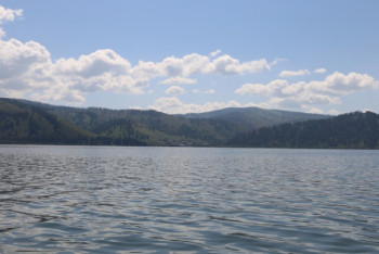 Фотография к новости: Круглосуточное дежурство установили на озере Маркаколь в ВКО