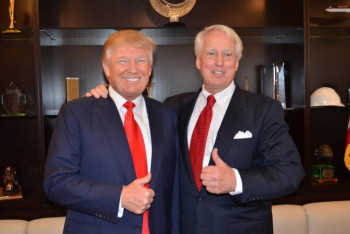 Фотография к новости: Дональд Трамп сообщил о смерти своего младшего брата