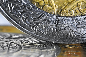 Фотография к новости: Нацбанк РК перевыпустил инвестиционные монеты с изображением барса