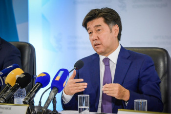 Фотография к новости: Алихан Байменов: Как починить машину госуправления Казахстана