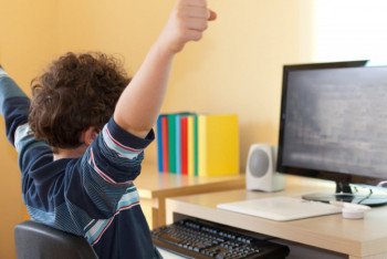 Фотография к новости: Как укрепить иммунитет школьников перед началом учебного года