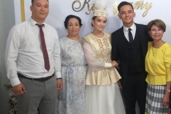 Фотография к новости: Фото со свадьбы казахстанского певца Али Окапова появилось в Сети