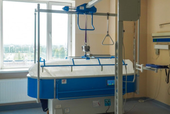 Фотография к новости: Комплекс для лечения пациентов с обширными ожогами подарили больнице Нур-Султана