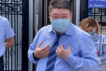 Фотография к новости: Строгий выговор объявили оскандалившемуся главному санврачу Алматинской области