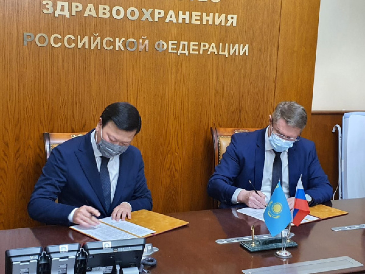 Вакцина от COVID-19 из России поступит в Казахстан после выпуска первых партий