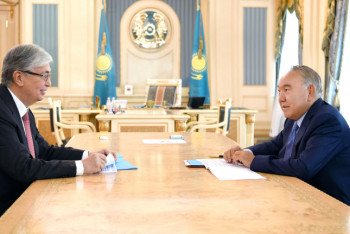 Фотография к новости: Токаев встретился с Назарбаевым