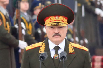 Фотография к новости: Лукашенко пригрозил студентам армией за участие в митингах