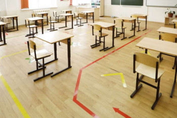 Фотография к новости: Родители 40 тысяч младшеклассников Нур-Султана хотят, чтобы их дети занимались в школах