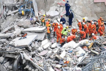 Фотография к новости: 17 человек погибли при обрушении ресторана в Китае