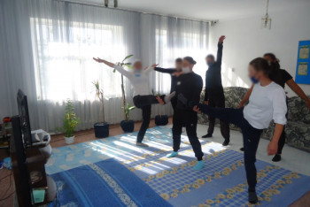 Фотография к новости: Восточные танцы изучают онлайн заключенные в Карагандинской области