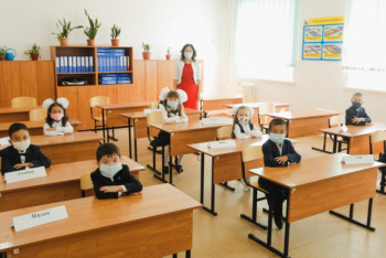 Фотография к новости: Как начался учебный год в Акмолинской области