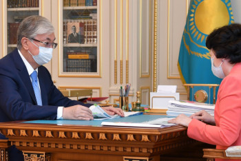 Фотография к новости: Президент Казахстана принял министра культуры и спорта Актоты Раимкулову