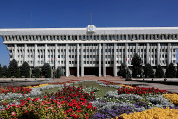 Фотография к новости: 15 партий будут бороться за места в парламенте Кыргызстана