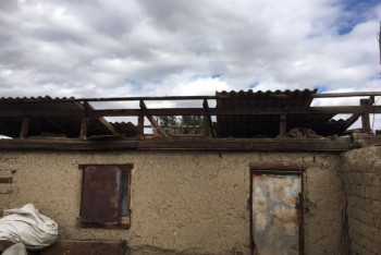 Фотография к новости: Ветер сорвал крыши домов в одном из сел ВКО