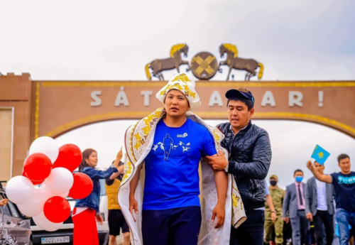 Фотография к новости: Карагандинский военный установил новый рекорд по ультрамарафону