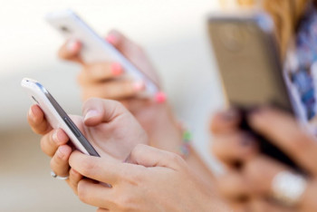 Фотография к новости: Как работа смартфона отражается на памяти человека