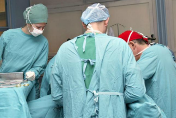 Фотография к новости: Врачи Семея вторые сутки борются за жизнь ребенка, сбитого пьяным водителем