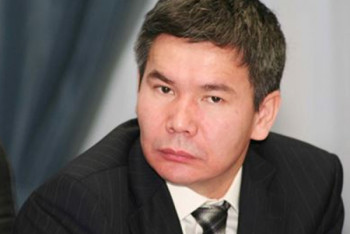 Фотография к новости: Просьбу вернуть часть конфискованного имущества Бергею Рыскалиеву и его семье разъяснили в ГП