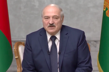 Фотография к новости: "Девчонкам попы красили синей краской" – Лукашенко высказался о жестокости ОМОНа после выборов