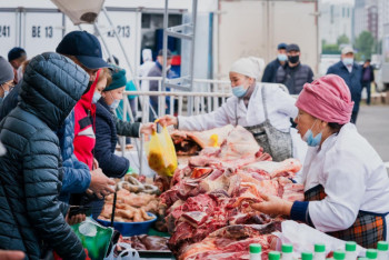 Фотография к новости: Более 400 тонн продукции привезут фермеры на ярмарку в Нур-Султане