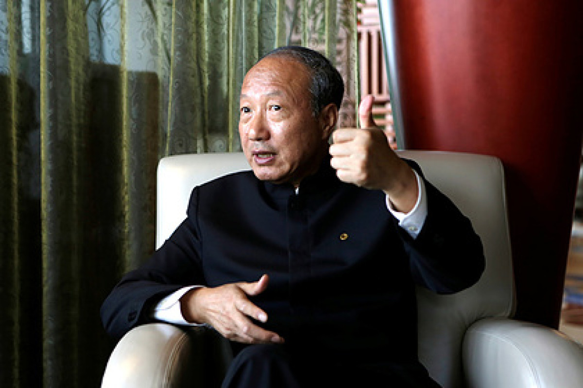 Миллиардеру из Китая запретили тратить деньги на роскошную жизнь