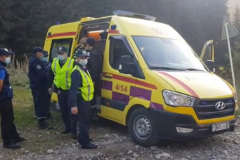 Фотография к новости: Девятилетний мальчик сорвался с высоты в горах Алматы