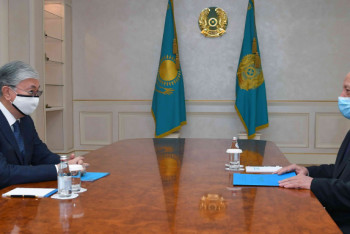 Фотография к новости: Токаев обсудил с главой НАН РК вопросы развития казахстанской науки