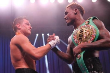 Фотография к новости: Деревянченко проиграл бой за титул чемпиона мира