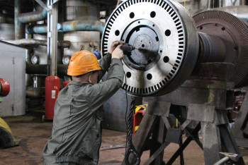 Фотография к новости: Ногаев доложил Мамину об угрозах срыва отопительного сезона в столице и еще трех регионах РК