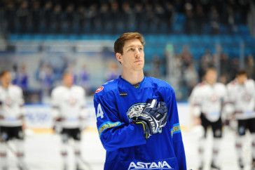 Фотография к новости: Даррен Диц вновь признан лучшим хоккеистом в РК