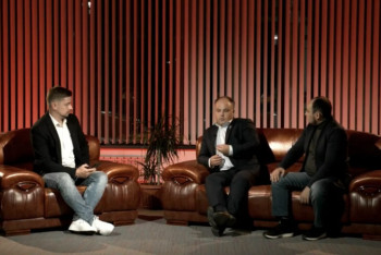 Фотография к новости: "Блогеры и журналисты должны быть честными со своими зрителями" - Максим Рожин в гостях у "20:20"