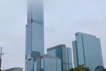 Фотография к новости: Материнская компания генподрядчика Абу-Даби Плаза заявили о ликвидации