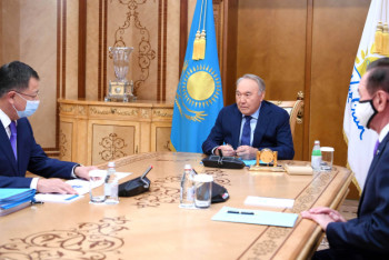 Фотография к новости: Елбасы поддержал призыв азербайджанской и армянской диаспор РК о прекращении конфликта в Нагорном Карабахе