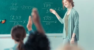 Имена лучших педагогов 2020 года назовут в Казахстане
