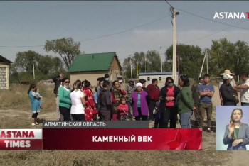 Фотография к новости: "Живем, как в каменном веке": митинг устроили сельчане в Алматинской области