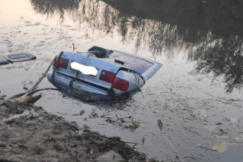 Фотография к новости: Автомобиль с тремя детьми утонул в ЗКО 
