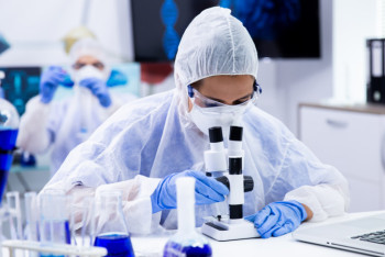 Фотография к новости: Число заболевших коронавирусной пневмонией резко снизилось в РК