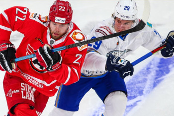 Фотография к новости: "Барыс" уступил "Автомобилисту" в Екатеринбурге