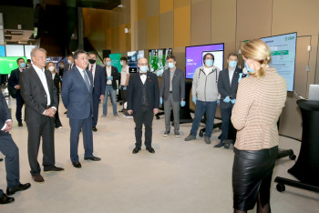 Фотография к новости: Мамин встретился с руководителями "Роскосмоса" и "Росатома"