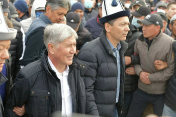 Фотография к новости: В Кыргызстане задержан экс-президент Атамбаев – ГКНБ