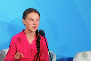 Фотография к новости: Грета Тунберг поддержала Байдена на предстоящих выборах в США