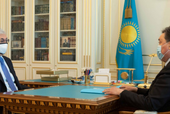 Фотография к новости: Токаев поручил Мамину контролировать эпидемиологическую ситуацию